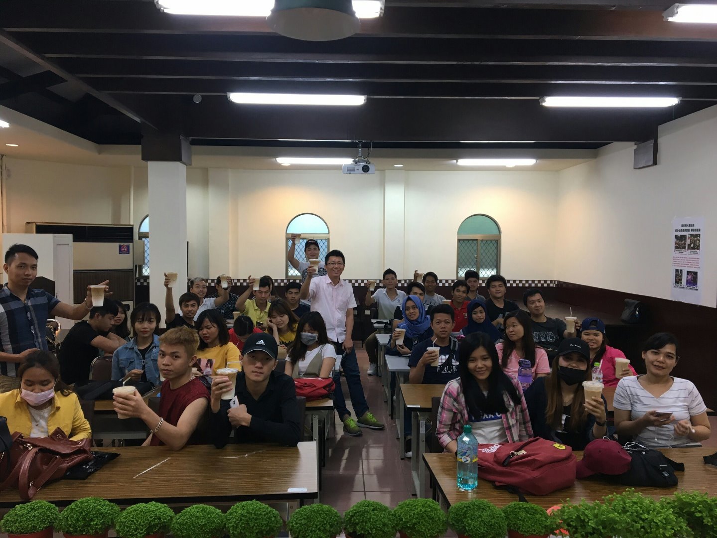 1879cc8b-c9d3-4504-8e41-c199bda21d2d.jpg