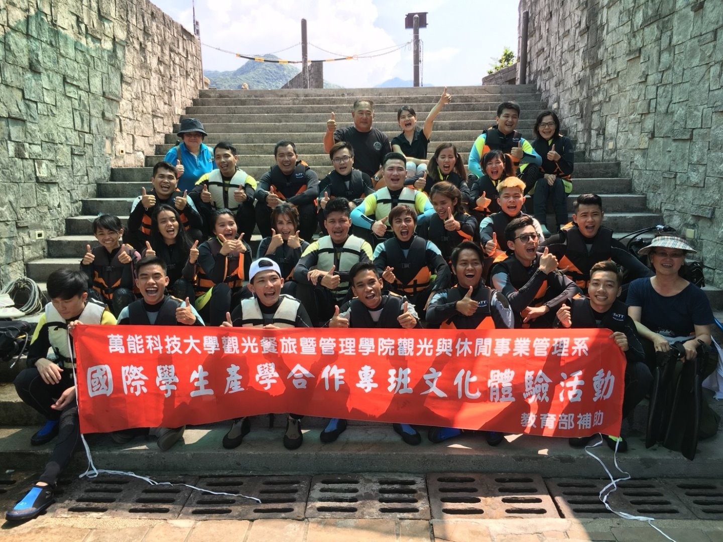 ac93b852-2ba5-4978-820e-ad41f6a71de0.jpg